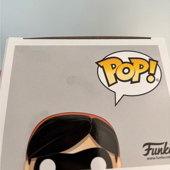 Funko pop Incredibles 2 #365 /Violet - Picture 6 of 7